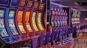 rawit128 slot Grand Slam HD live-dealer studio with multi-camera setup